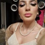 Dilara Kazimova Instagram – Kadr arxasi  part 2 😻 ZENG–ZENG📞📞☎️☎️

@haku.ma1ik 
@fidanosman___ 
@sabir_jabrayilov 
@sensum.photoart
@pink_accessories_baku 

#dilarakazımova #dilara #dilarazeng  #kesfetteyiz