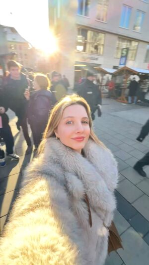Dilara Kurtulmuş Instagram - Journey From Rome To Munıch 🫶🏼🎄
