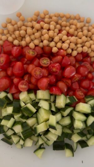 Dina Deleasa Instagram - Just my quick go to lunch getting packed up for the next couple of days. This batch is going to a friend💕

This can be done in a mason jar as well. I like to put the chickpeas on the bottom, followed by chopped cucumber, and halved cherry tomatoes. These came from the garden! I would typically add red onion but I know my friend well enough to 86 it! Added the dressing and topped it with feta.

Sometimes us mamas forget to stop and feed ourselves. When I drop off food to help a new mama often times I’ll include a small batch of something just for them 😍

Dressing:
1/2 cup olive oil 
3 tbsp red wine vinegar 
2 tsp Dijon mustard
1 garlic clove minced
1 tsp chopped fresh oregano (or 1/4 tsp dried)
1/2 tsp sugar
1 tsp kosher salt
1/8 tsp pepper 

#dishitgirl #moretoshare #lunchprep #mommeal #momminute #healthyrecipes #quickrecipe