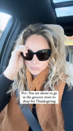 Dina Deleasa Instagram - I am about to head into the grocery store and friends, I am bracing myself , haha! My big tip: if you are hosting make sure you have heavy duty trash bags on hand, and thank me later !!! And if you find yourself stressed remember: it doesn’t matter how the turkey turns out, opening your home and gathering people is such an act of service !

But in all seriousness so grateful that I have the means to walk into the store and gathering with family is the purpose. I am aware that there are many who wish that their day included this. That getting cut off by grocery carts, and long check out lines would be the worst part of their day. As I heard in a sermon yesterday, you have to learn to find things to be thankful for in every situation. Then watch your heart change. 

You may have seen my drop off to @samaritanspurse this morning and my visit to the cancer center for a blood draw. In both situations I prayed for those around me and gave what I could. We all have opportunities to give no matter the season. Trust me, it will never return void.