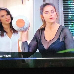 Dina Félix Costa Instagram - Desculpa @sergio mas estava no guião e o teu Raul é muita mau 🤷🏻‍♀️ !
Já tu és das pessoas mais bonitas que já conheci 🥰