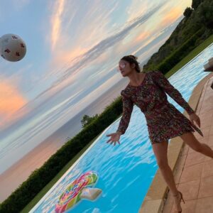 Dina Félix Costa Instagram - Fins de tarde em família 😜❤️💋