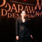 Dinda Kanyadewi Instagram - Look for gala premiere "Badarawuhi Di Desa Penari." @kknmovie Wearing @wilsenwillimofficial Stylist @ivanteguhsantoso Asst stylist @mindanovianty Accessories @amstamb Makeup @sissysosro Hairstylist @desyuntadi 📸🎥 @snap.nuel @imshooter