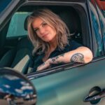 Dionne Slagter Instagram - Van Sparkling Berry naar Smaragd Green! 🖤🙏🏻 Thanx @absolute.motors #gifted