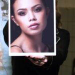 Dionne Slagter Instagram - Vandaag een heel bijzondere aflevering. We gaan het hebben over de bizarre zaak van Ivana Smit. Het Nederlandse model wat van 14 hoog naar beneden viel van een flat in Maleisië. Gaat het hier om een ongeluk? Zelfdoding? Of is hier sprake van een misdrijf? Je hoort het in @moordcast mét als toevoeging een interview met de advocaat van Ivana’s ouders @sebasdiekstra Met dank aan @podimo_nl voor het prachtige promo materiaal