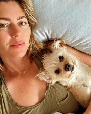 Diora Baird Instagram - Not miserable. 🙃