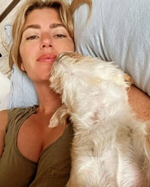 Diora Baird Instagram - Not miserable. 🙃