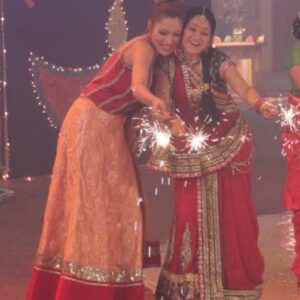 Disha Vakani Instagram - 🎉