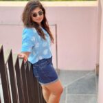 Divya Bharathi Vetrivel Instagram - In love with the breeze that makes my hair messy, giving our sunkissed LOVE 😇 📸 @nakshathra_viswanathan ❤️ #nivashinidivya #pondicherry #selflove #singlepic #lovequotes #nivashini_ma #frankapannuvom #instagood #insagram