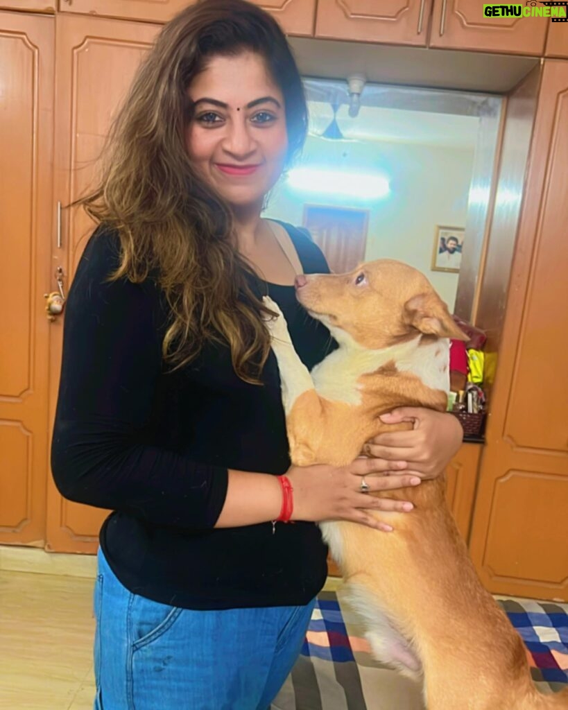 Divya Bharathi Vetrivel Instagram - Unconditional love 🐾❤️