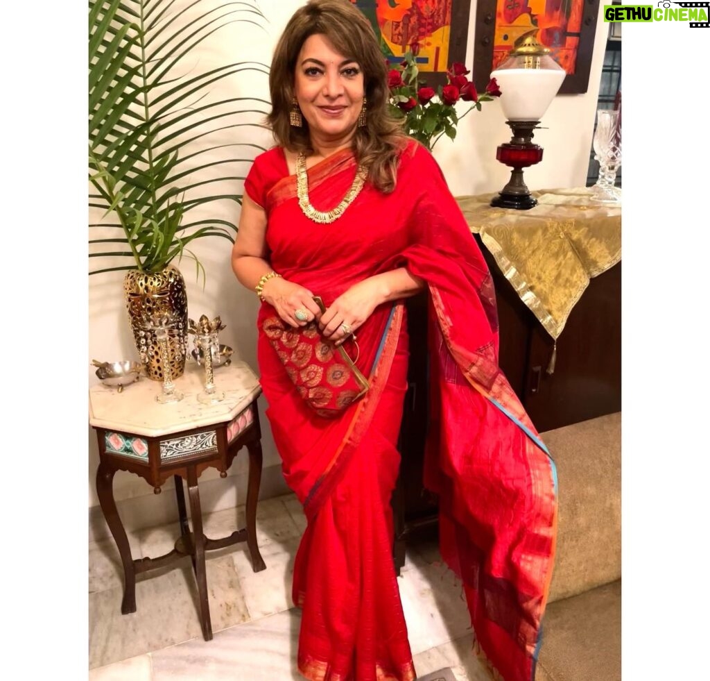 Divya Seth Shah Instagram - Just Me 🙂 Feeling Red and Festive 🪔 And Wishing Everyone Good Health .. The real Dhan 💰 And Ofcourse Prosperity and Happiness हमेशा 🪔❤️🪔 . . . #dhanteras #diwali #health #healthylifestyle #healthy #real #wealth #wealthy Photography @the_eye_in_the_wild_mihika_