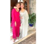 Divya Seth Shah Instagram - Thought I’d wait to post these on her Birthday But today’s a good a day as any.. My forever Even when I push her 🤍🤍 . . . #sisters