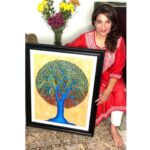 Divya Seth Shah Instagram – “Kanha se khali Haath kaise Jaa sakte Hai” 

Thank you for this Beautiful Tree of Life @manojgadpal27 

The Heart and soul of an Artist 
The Tenacity of the Colours 
The Energy it emits 
The Love  behind  the  Canvas 🙌🏻

This was a life enriching Experience…

So much gratitude to 
@latikanath for her love and incredible hospitality 

@big5safarisz we are enthralled with Your Vast knowledge of the magic of the Jungle Dharma and infinite patience !

.

.

.

#love#gratitude #safari #jungle #dawn #birdlovers #birds #wildlife #sentientbeings #home #nature #earth #respect #harmony #life #art #artist #soul