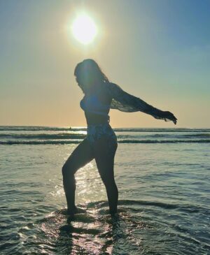 Divyanganaa Jain Instagram - 🌴🌴🌴everywhere 
Wearing- @angelcroshet_swimwear 
.
#divyanganaajain #divyanganajain #beachlife #beachvibes #indonesia #balikuta