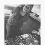 Dj Aiush Instagram - بيه Live هذا الأسبوع 🙃🥰✌🏻 #djaiush