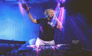 Dj Aiush Instagram - ✌🏻😘@djaiush