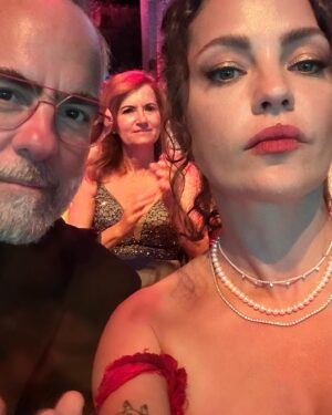 Dolores Fonzi Instagram - México lindo y querido. 
Cine Argentino.
❤️❤️❤️❤️❤️