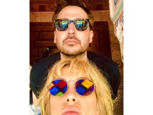 Dolores Fonzi Instagram - Todos los momentos que viví.
Siempre estás conmigo.
Feliz cumpleaños @sanmitre 
Es amor lo que das. ❤️
