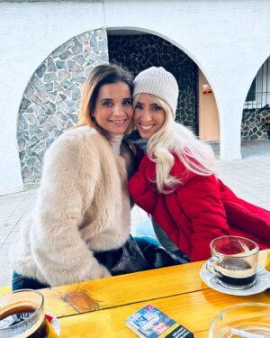 Dominika Kavaschová Instagram - Milujem s vami hrat❤️