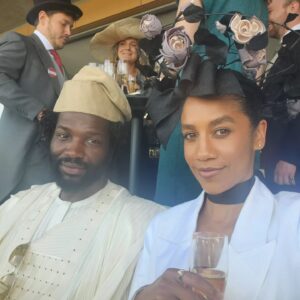 Dominique Tipper Instagram - My first Ascot was an absolute movieeee.
I won on all 5 races I bet on 😳
Thank you to @longines for having us and draping my wrist in one of your beautiful timepieces ⌚️ 
Thank you to @racheltrevormorgan for my stunning headpiece 👒 
Suit is @tedbaker 
Style and luck is my own 😏
Thank you @sulescorner 🖤