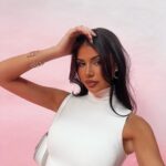 Dominique Alagia Instagram - look mama im on a big screen