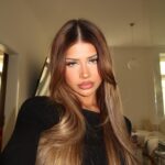 Dominique Alagia Instagram - entering my caramel kim era 🍯 dekuji za prekrasne vlasy!!! @profibeauty ✨