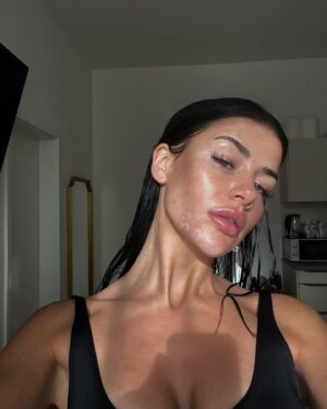 Dominique Alagia Instagram - skin
real, raw, beautiful skin