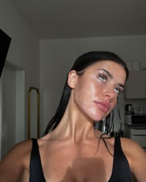 Dominique Alagia Instagram - skin
real, raw, beautiful skin
