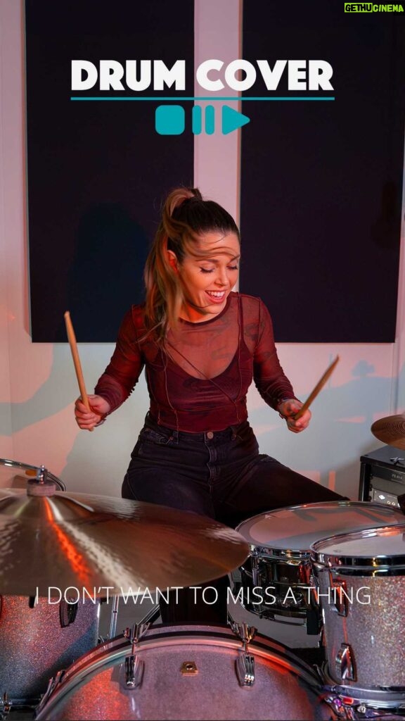 Domino Santantonio Instagram - Domino rocks this drum cover of Aerosmith’s I Don’t Want to Miss a Thing! 🥁 What do you think of her heartfelt performance? Show some love in the comments. #dontwattomissathing #dontwannamissathing #aerosmith #drumcover #aerosmithdrumcover #dominosantantonio #thomann #speakmusic