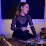 Domino Santantonio Instagram – Check out Domino as she nails a drum cover of Kenya Grace’s hit Strangers 💥 🥁 💥 How would you describe Domino’s drumming style in 3 words? Let us know in the comments.

#drumcover #drums #drumming #drummer #dominosantantonio #kenyagrace #strangers #strangerscover #drummingstyle #thomann #speakmusic