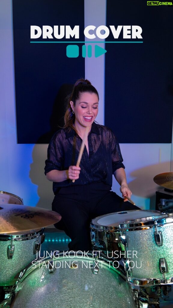 Domino Santantonio Instagram - Check out Domino’s awesome take on Standing Next To You by Jung Kook ft. Usher! What do you think? Leave a comment 💬 Which song should she cover next? #dominosantantonio #drumcover #standingnexttoyou# jungkook #usher #drummer #drumming #drumbash #thomann