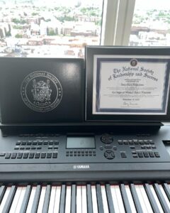 Donshea Hopkins Instagram - two honor societies in two weeks 🥂 ΦΑΘ & ΣΑΠ *on tues, may 2nd I was inducted into the National History Honor Society and on mon, may 8th I was inducted into the National Society for Leadership and Success* thank you so much @cmsvleads @thensls @cmsvhistory @phialphatheta for recognizing my achievements with these great honors 🤍