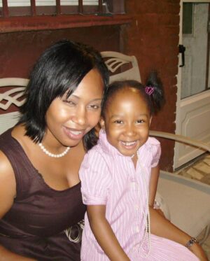 Donshea Hopkins Instagram - Happy Good Friday 🫶🏽 #FlashbackFriday ‘08 Easter ft. Auntie Keema