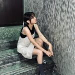 Dora Hsieh Instagram - 上工前經紀人眼中的我 等等9點pchome 直播見 先說 有超猛追星機！！ 穿了新鞋太想拍了受不了🫣🫣 小葉同款你們入手了嗎💜 👟： @dafshoes 📷： @fishxchou Hair style: @_ssss816