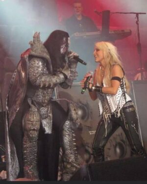 Doro Pesch Instagram - Throwback to sharing the stage with my favorite #MonsterMan, Mr. Lordi!
Happy birthday, my friend!
🤘💪❤️🙏
Love, #Doro
-
@lordiofficial 
-
-
-
-
#doropesch #conqueress #allweare #warlock #allformetal #triumphandagony #dorofürimmer #metal #heavymetal #rock #metalqueen #queenofmetal #fürimmer #doro40 #metalheads #blondeshavemorefun #vegan #soberlife #nuclearblastrecords @nuclearblastrecords #monstersofrock #monstersofrockradio #hbd #bday #birthday #happybirthday #happybday #lordi #mrlordi