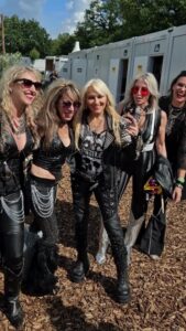 Doro Pesch Instagram - Besides doing our huge anniversary show and lots of press it was so great to meet some old friends during last year's @wackenopenair.official Check the list below. Do you find everyone in the clip? 🤘💪❤️🙏 Love, Doro #tbt #throwbackthursday - @vixen_band @roxypetrucciroxy @lorrainelewisrocks @brittlightning @julia_lage @megadeth @davemustaine @bassmonsterr @u.d.o.official @joeybelladonnaofficial @kristabelladonna @anthrax @kreator @evilfredos - - - - #doropesch #conqueress #allweare #warlock #allformetal #triumphandagony #dorofürimmer #metal #heavymetal #anthrax #metalqueen #queenofmetal #fürimmer #kreator #davemustaine #basmaas #blondeshavemorefun #vegan #soberlife #nuclearblastrecords @nuclearblastrecords #monstersofrock #monstersofrockradio #wacken #wackenopenair #woa #megadeth #udodirkschneider #vixen