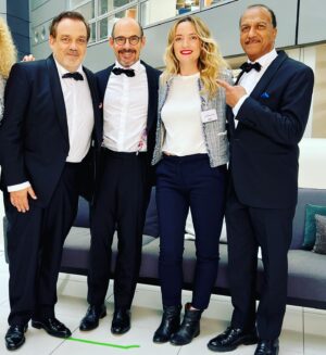 Dorothée Pousséo Instagram - Il y a des après-midis magiques où j’aime encore plus mon métier… merci @pascal_legitimus @didierbourdonofficiel et @bernardcampan.fan de penser encore à moi 20 ans après ❤️ 

#lesinconnus #tournage #actress #kiff