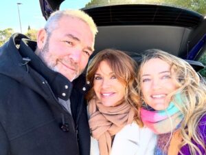Dorothée Pousséo Instagram - DNA…❤️

@ingrid_chauvin_officiel @gamelonlaurent @dna_tf1