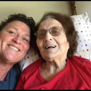 Dot-Marie Jones Instagram - HAPPY HEAVENLY BIRTHDAY MOMMA!!! WE MISS YOU EVERYDAY!! HOPE YOU AND DAD ARE DANCING TODAY! LOVE YOU SO MUCH ! HAPPY 96th🥹❤️🎂🙏🏻🎂 🤟🏼❤️🥹🎂