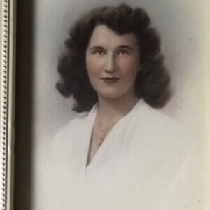 Dot-Marie Jones Instagram - HAPPY HEAVENLY BIRTHDAY MOMMA!!! WE MISS YOU EVERYDAY!! HOPE YOU AND DAD ARE DANCING TODAY! LOVE YOU SO MUCH ! HAPPY 96th🥹❤️🎂🙏🏻🎂 🤟🏼❤️🥹🎂