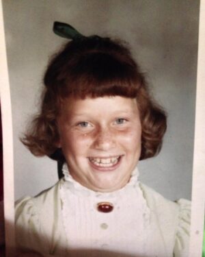Dot-Marie Jones Instagram - HAPPY ST. PATRICKS DAY FROM 8 YEAR OLD ME TO 58 YEAR OLD ME WITH A LIL BOON DOCK SAINTS IN THE MIDDLE🍀☘️ MAY YE ALL BE BLESSED WITH THE 🍀 LUCK 🍀 OF THE IRISH ☘️ #stpaddysday #cornbeefandcabbage #Irish #irishblessings☘  THE BOON DOCK PIC IS A SPECIAL ONE TODAY TO MY BOY NIK @hall_of_images_photography  CHECK OUT HIS PICS!!! STUNNING ! OK LOVE YALL!  BE HOME SOON BABY @bridgettcjones