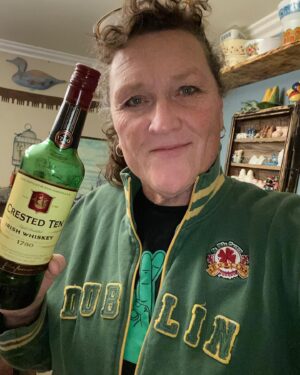 Dot-Marie Jones Instagram - HAPPY ST. PATRICKS DAY FROM 8 YEAR OLD ME TO 58 YEAR OLD ME WITH A LIL BOON DOCK SAINTS IN THE MIDDLE🍀☘️ MAY YE ALL BE BLESSED WITH THE 🍀 LUCK 🍀 OF THE IRISH ☘️ #stpaddysday #cornbeefandcabbage #Irish #irishblessings☘  THE BOON DOCK PIC IS A SPECIAL ONE TODAY TO MY BOY NIK @hall_of_images_photography  CHECK OUT HIS PICS!!! STUNNING ! OK LOVE YALL!  BE HOME SOON BABY @bridgettcjones