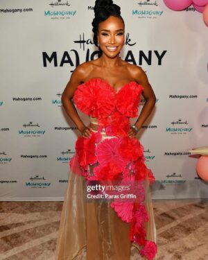 Dr. Contessa Metcalfe Instagram - “SPRING IN FULL BLOOM”
➡️swipe for more➡️

 Styled by @shenell.welch for the @hallmarkmahogany Honors led by visionary @alexiskarr 

The Theme Of the Event: Garden Party Chic💐

Custom Dress: vivianevalerius 
Makeup: @makeupmagician31 
Hair: @therealjanelsmith 
📸. @thephotomanlife 

Thank you for making me look and feel beautiful 💕

#DrContessa #TheHauteDoc
