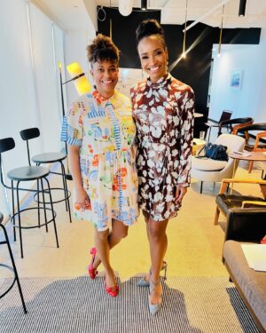 Dr. Contessa Metcalfe Instagram - #VentureCapitalist is another hat I proudly wear! Proud member of the #MedicalAdvisoryBoard for #JumpStartNovaFund 

Jumpstart Nova is the first healthcare venture fund in America dedicated to investing in Black founded and led companies 

Meet #KathryneCooper and #MarcusWhitney -Founding Partner of Jumpstart Health Investors, the most active venture capital firm in America focused on innovative healthcare companies with a portfolio of over 100 companies.

#HealthDeliveryTrends #BlackWomenInTech #VentureCapital #Transformation #MedTech #DisruptiveInnovation” 

 #DrContessa #HauteDoc #HealthEquity