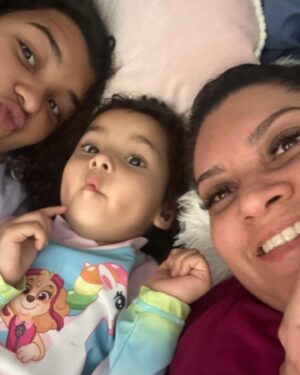 Duda Silva Instagram - PARABÉNS MAMÃE 🤍
Mamãe eu não sei se já te falei isso antes mas a senhora é a minha maior inspiração, Muito obrigada por tudo que a senhora faz por mim, por todo trabalho, todo suor, todas as noites sem dormir, todo cansaço muito obrigada por tudo! me desculpa por não ser a melhor filha, Mas eu quero que a senhora saiba que eu sou muito grata por tudo que a senhora faz por mim! Eu te amo muito mamãe, Que Deus te abençoe cada vez mais e mais! Feliz 36 mamita ♥️
.
.
#happybithday #happybirthdaymom #mom #mamãe #teamomamãe #ilymom #ilysm #thankyou #obrigada #gratidao #grateful