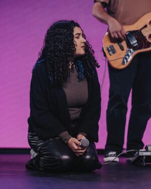 Duda Silva Instagram - all for Him! 🤍
.
.
#allforhim #jesus #lagoinhaorlandochurch #lagoinhausa #rocket #rocketmusic #rocketlagoinha #praises #praisethelord🙏 #worship #christian #singing #louvor #explore #orlando