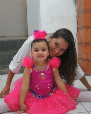 Duda Silva Instagram - PARABÉNS MAMÃE 🤍
Mamãe eu não sei se já te falei isso antes mas a senhora é a minha maior inspiração, Muito obrigada por tudo que a senhora faz por mim, por todo trabalho, todo suor, todas as noites sem dormir, todo cansaço muito obrigada por tudo! me desculpa por não ser a melhor filha, Mas eu quero que a senhora saiba que eu sou muito grata por tudo que a senhora faz por mim! Eu te amo muito mamãe, Que Deus te abençoe cada vez mais e mais! Feliz 36 mamita ♥️
.
.
#happybithday #happybirthdaymom #mom #mamãe #teamomamãe #ilymom #ilysm #thankyou #obrigada #gratidao #grateful