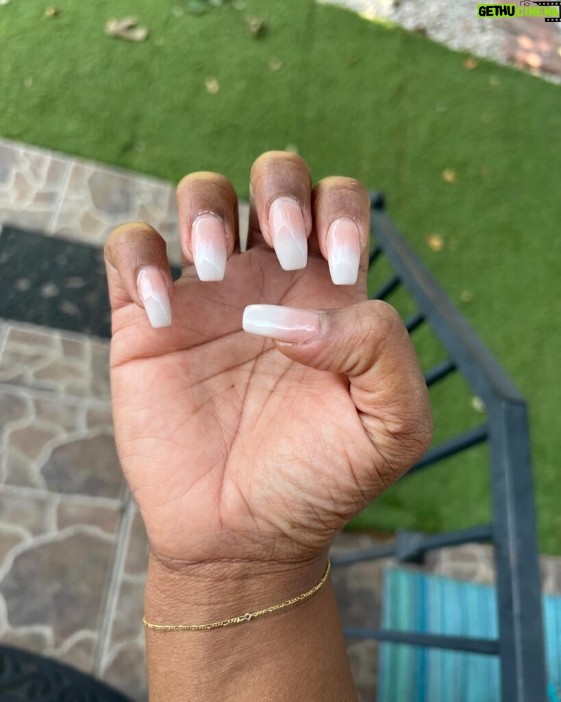 Dulcé Sloan Instagram - #latepost Ombré french manicure. Truly loving this and my @linkxlou bracelet. #ombre #dippowdernails #frenchmanicure #permanentjewelry