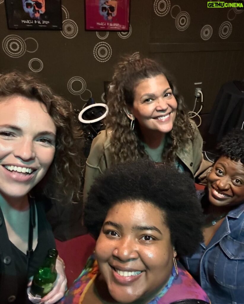 Dulcé Sloan Instagram - @sxsw gave everything it was supposed to give. She ate and left no crumbs and other things the cool kids say. I had too much fun! This is my 5th year going to the festival and I STILL don’t know what it is! Thank you to @scamgoddesspod for stopping a conversation with an annoying man to take a picture of my ass. 🥰 Got ambushed interviewed by @thenightcap when the producer jumped out her car and ran up to me. Got permanent bracelets from @linkxlou with @yamaneika or as @napoleonemill called them “jewelry tattoos”. AND I got to meet one of my favorite rappers @themonaleo and thank her for the work she is doing in suicide prevention with her organization @stayonemoreday Thank you sis. Sometimes going to the bathroom can change your night lol #sxsw #monaleo #comedyfestival #pedicab #austintexas