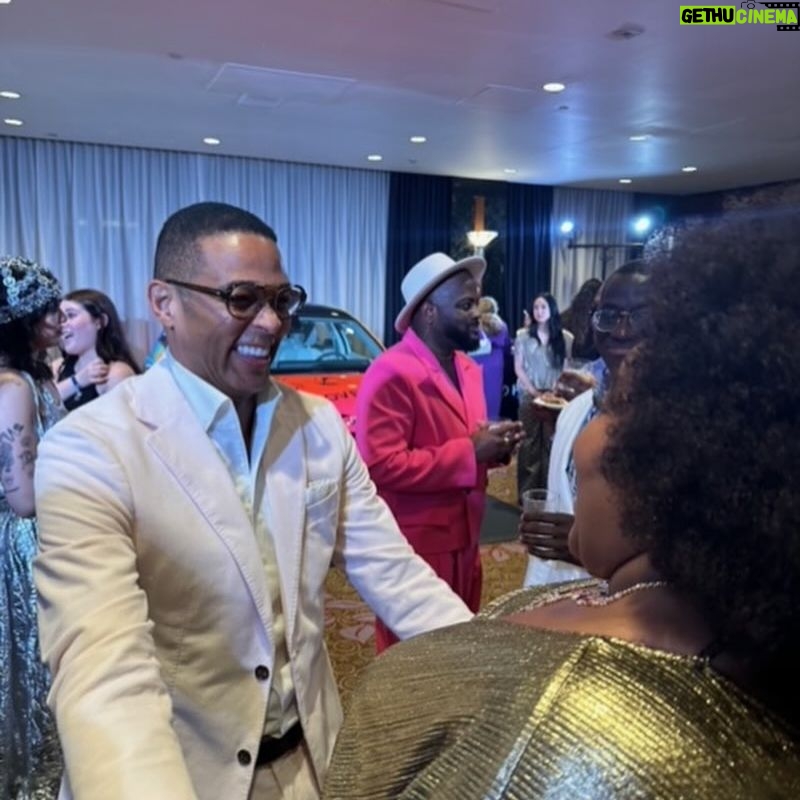 Dulcé Sloan Instagram - The @glaad media awards were a dream. My Prima @irenesmorales took EVERY PICTURE and it was needed. I saw all my favorite people and got to celebrate a community that has always celebrated me. Thank you for the love and the nomination. I lost the award to @iamjhud which is a huge honor. Dress: Liquid Gold Colla Voce dress @byvinnik Necklace & bracelet: @inc_rtw Styled by @styleethic